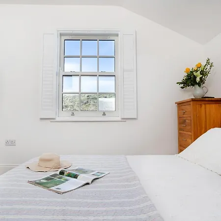 Finest Retreats - Lighthouse Feriehus Rampside