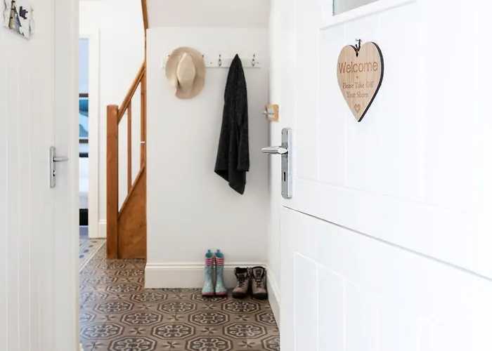 Finest Retreats - Lighthouse *