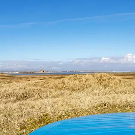 Finest Retreats - Lighthouse Rampside