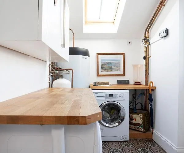 Finest Retreats - Lighthouse Holiday home *